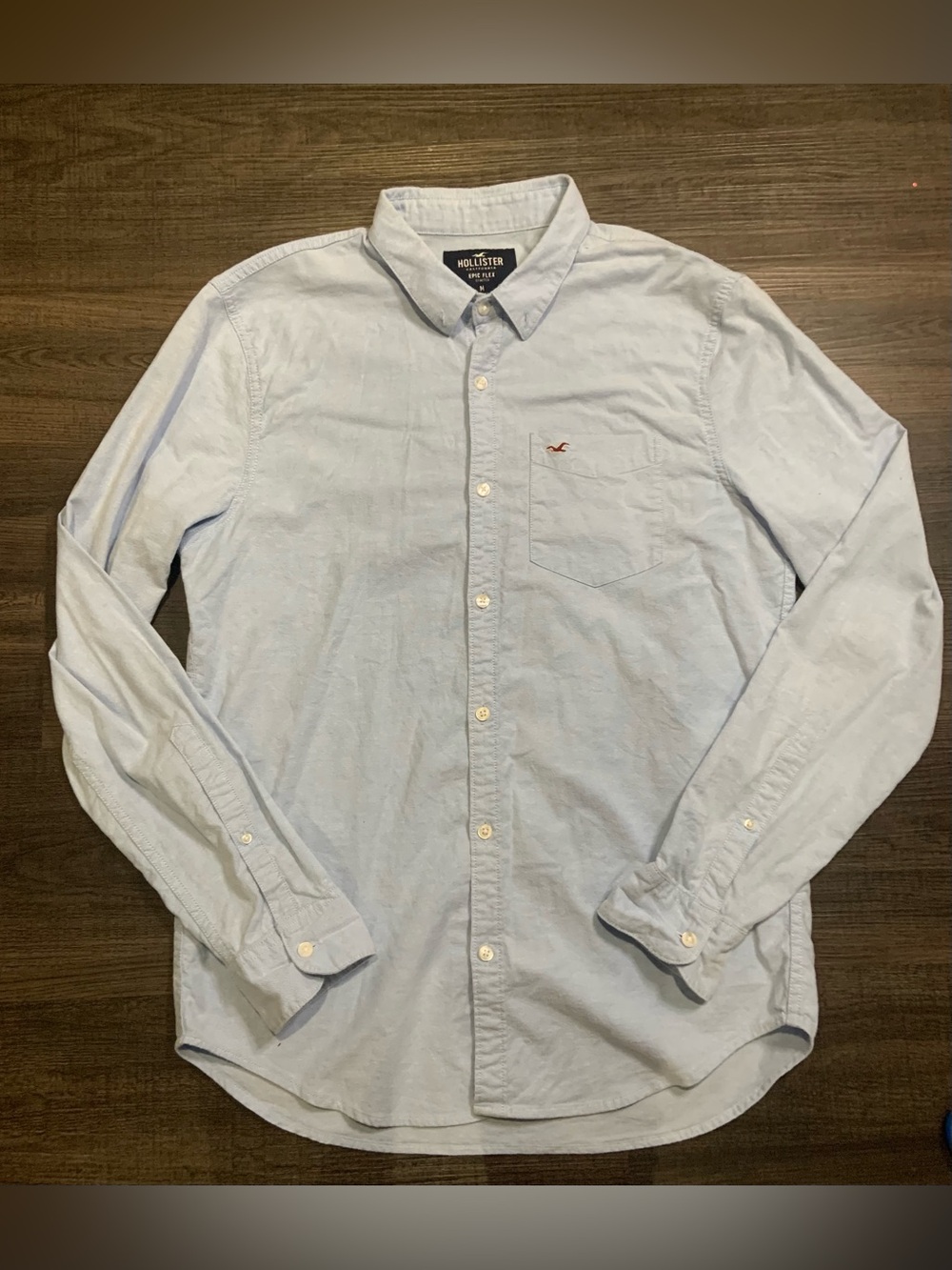 Hollister Men's Light Blue Long-Sleeve Button Down Shirt